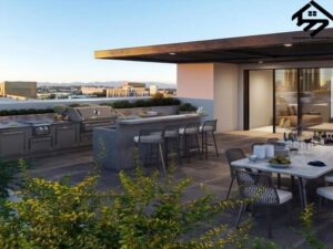 Maximizing Space: BBQ and Kitchen Integration in a Roof